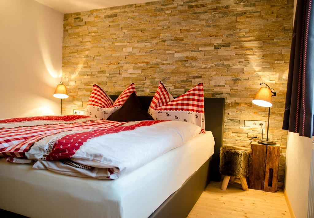 Ferienhaus Ötztal-Lodge Sautens Zimmer foto